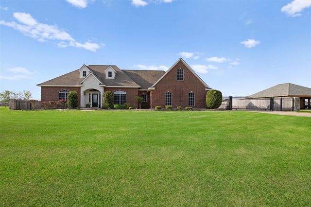 4426 Majestic Dr — Eagle Heights