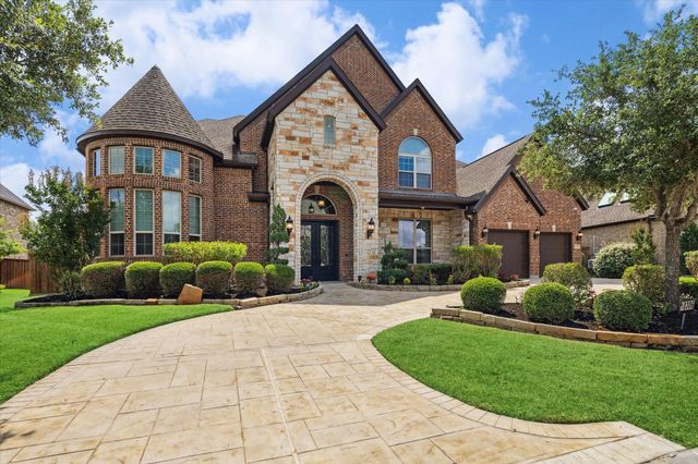 10306 Grape Creek Grove Ln — Towne Lake