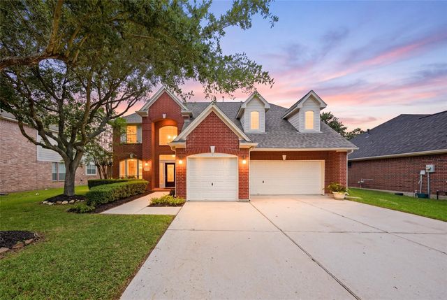 1302 Ventura Canyon Dr — Falcon Point