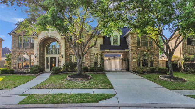 14323 Horizon Falls Ln — Fall Crk Sec 16
