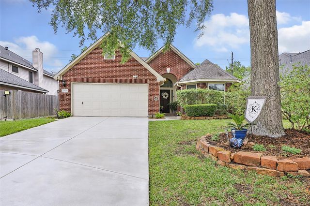 1707 Sandy Trail Ct — Kingwood Place Village Sec 03