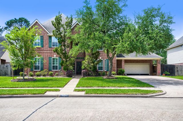 3202 Bentgrass Dr — Kelliwood Pointe Sec 1