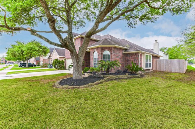 1002 Bristol Way — Southdown Sub