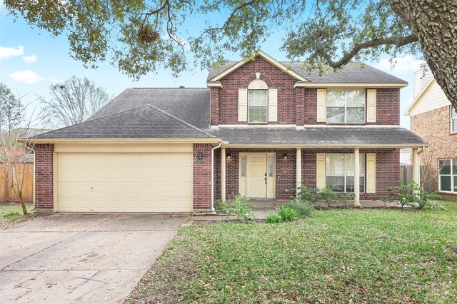 4207 Royal Manor Dr — Village Grove
