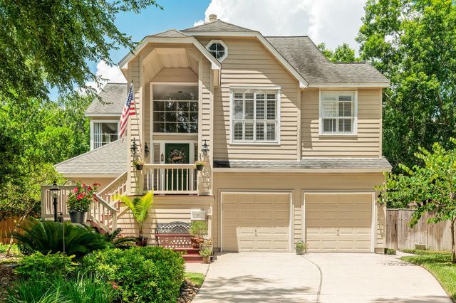 11 Dovewing Pl — Wdlnds Village Alden Br