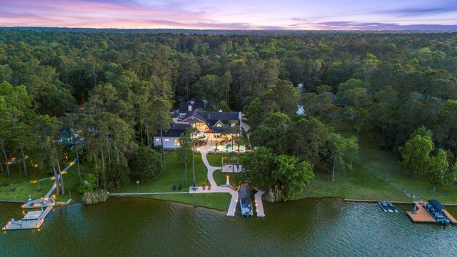 20002 Indigo Lake Dr — Indigo Lake Estates