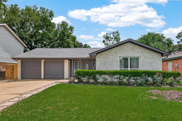 2307 Clearbrook Dr — Quail Valley East