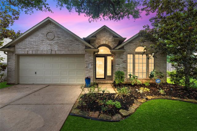 10310 Dell Cir — Sienna Plantation