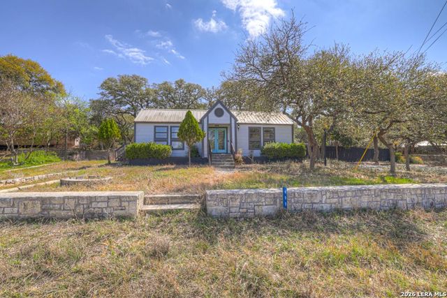 499 Lakeway — COMAL HILLS