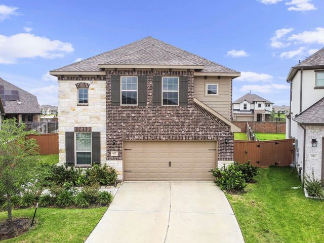 837 Laguna Green Ln — Sunterra