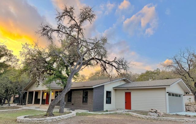 31245 Sunlight — OAK VILLAGE