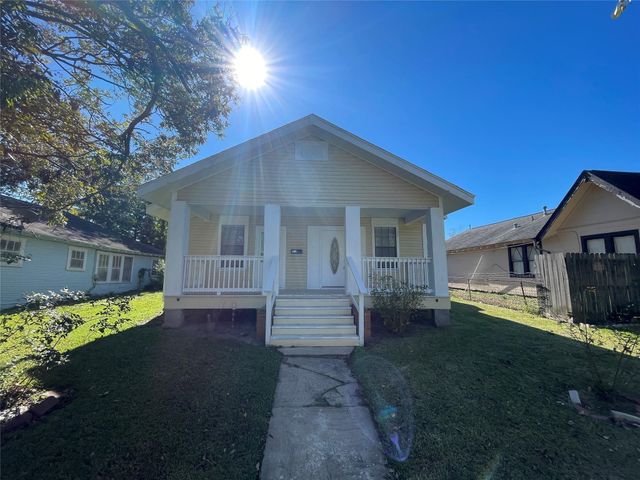 3105 Indiana St — EAST BAYTOWN