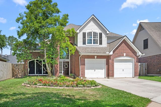 1807 Emerald Lake Ct — Bay Pointe Sec 03