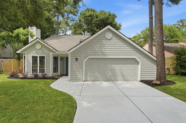 5122 Creek Shadows Dr — Elm Grove Village Sec 02