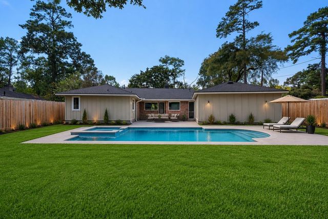 24714 Hunters Hollow Dr — Timber Lakes 3a&3b