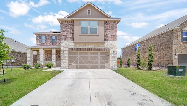 350 Colonial Blf — Copano Ridge