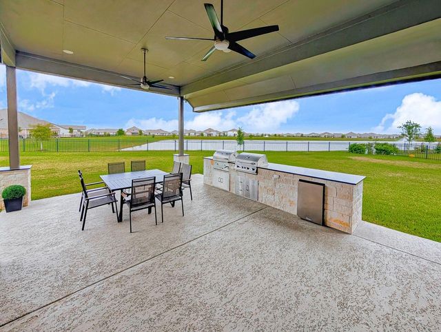 608 Santa Rosa Hills Dr — Sunterra Sec 5