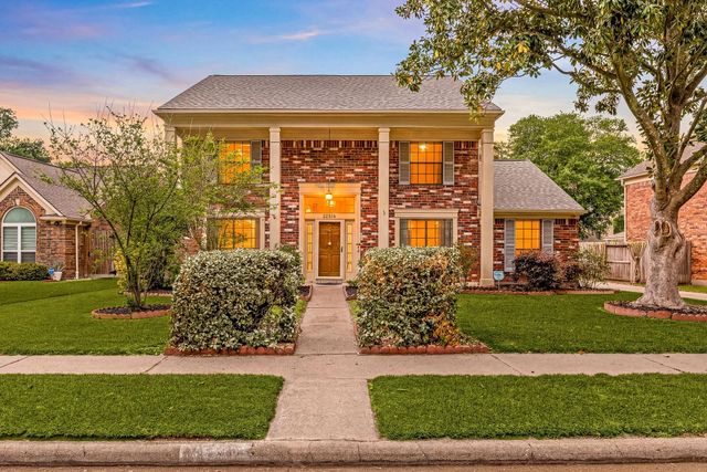 23010 Lanham Dr — Governors Place Sec 01