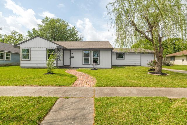 1905 Tennessee St — Britton Cravens Sec 04