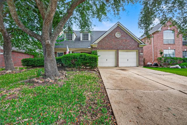 6810 Knoll Park Dr — Greatwood Knoll Sec 3