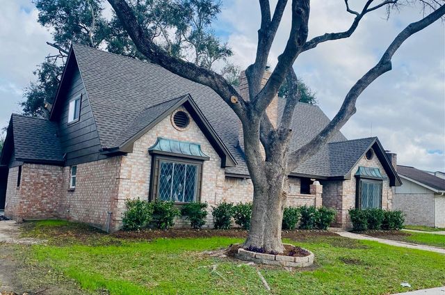 2414 Turtle Creek Dr — Quail Valley East Sec 2