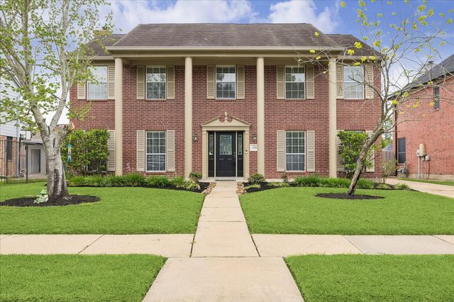 15306 Redbud Leaf Ln — Fairfield