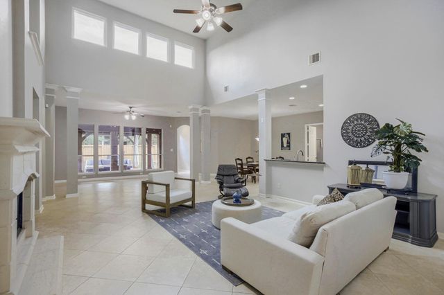 28003 Longspur Dr — Firethorne Sec 2