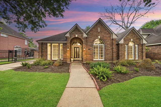 6714 Morningside Dr — Greatwood Village