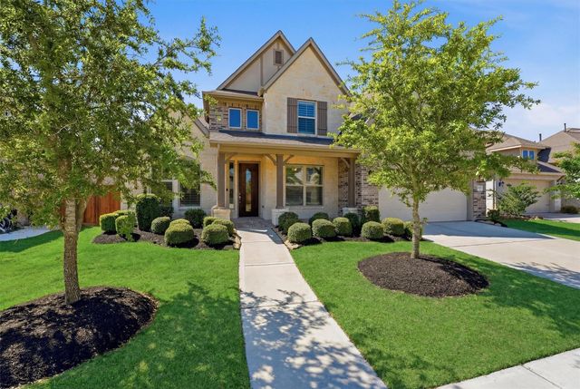 18011 Zagranski Cedar — Towne Lake