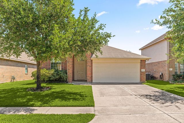 2430 Blue Reef Dr — Lakes/Mason Park Sec 01