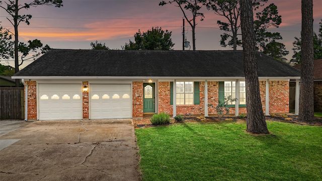 10014 Sweet Gum Ln — Pinehurst Sub