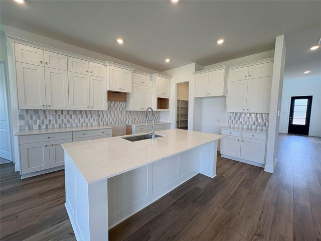 6022 Marina Ray Dr — Scotts Bend