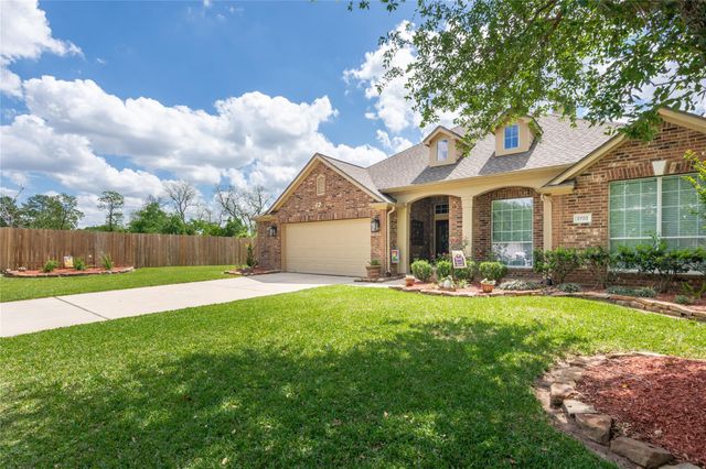 2722 Redwick Dr — Louetta Lakes