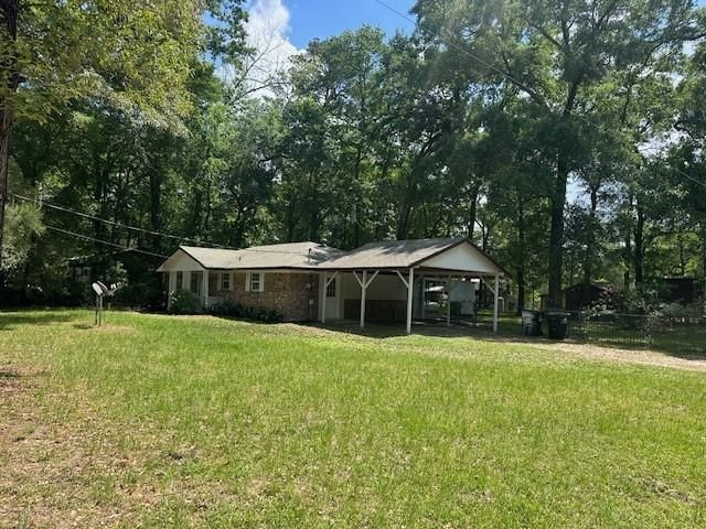 9169 Sharyn Dr — Lakewood Estates