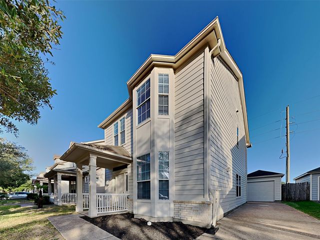 18819 Sandelford Dr — Brenwood Park Sec 01