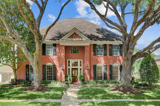 4719 Saint Michaels Ct — Commonwealth Estates