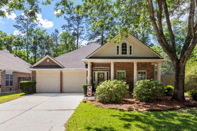 142 Golden Autumn Pl — Wdlnds Village Alden Br 84