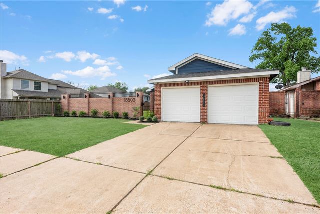 18503 Willow Moss Dr — Autumn Run Sec 03
