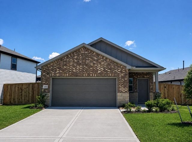 15949 Blass Valley Dr — Mavera