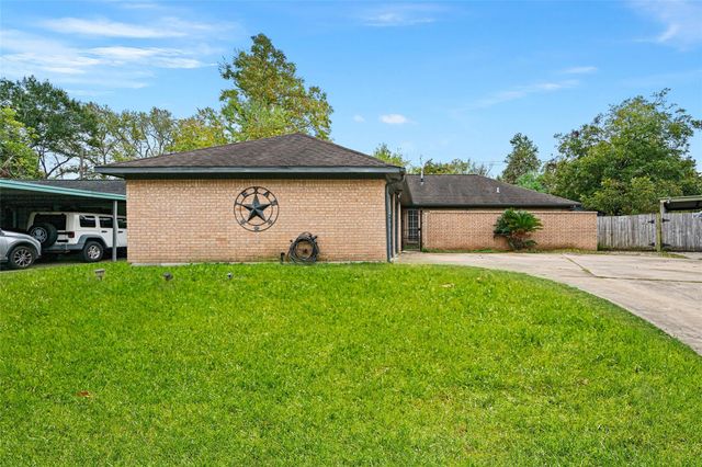4205 Lariat Dr — Chaparral Village Sec 02