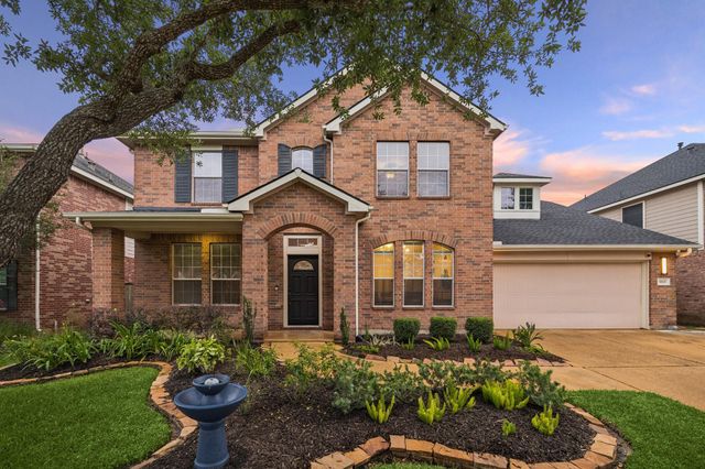 9519 Empress Crossing Dr — Gleannloch Farms