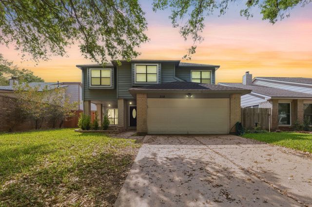 2118 Creekshire Dr — Creekshire Sec 2