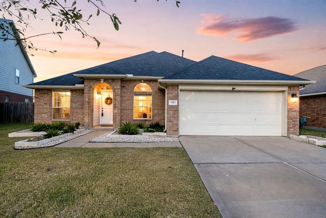 1903 Lantana Spring Ln — The Lakes At Highland Glen Sec