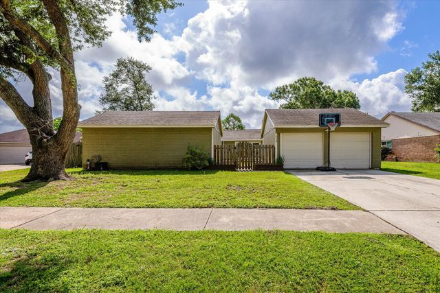 528 Belmont Dr — Sunmeadow 2