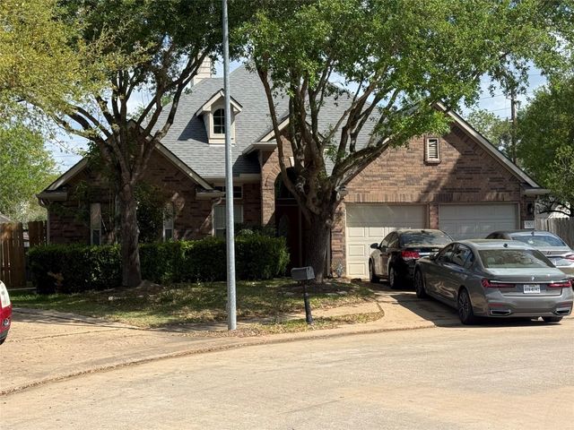 5502 Dunbrook Park Ln — Villages Bear Creek