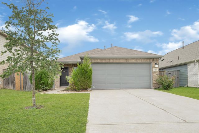 322 Pickwick Gardens Ln — Magnolia Ridge Forest