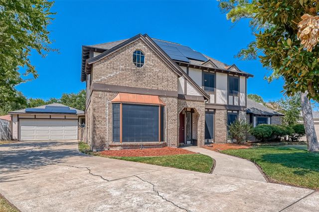 2307 Oakview Dr — Meadowcreek