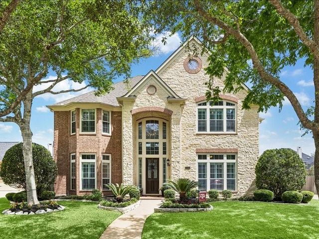 9007 Avebury Stone Cir — Sienna Village Of Waters Lake Sec 9-A