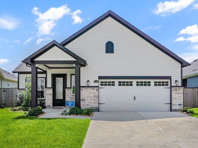 1206 Hidden Oaks Dr — Winfrey Estates