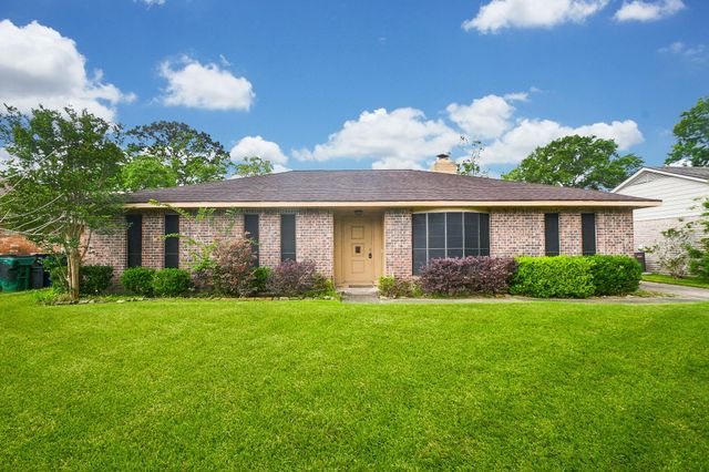 16730 Townes Rd — Forest Bend